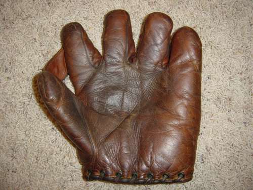 Victor, Wright & Ditson 1 Inch Web Front